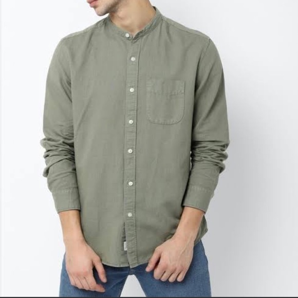 Other - Mens Olive Green Linen shirt with Mandarin Collar. Size M. New with tag.